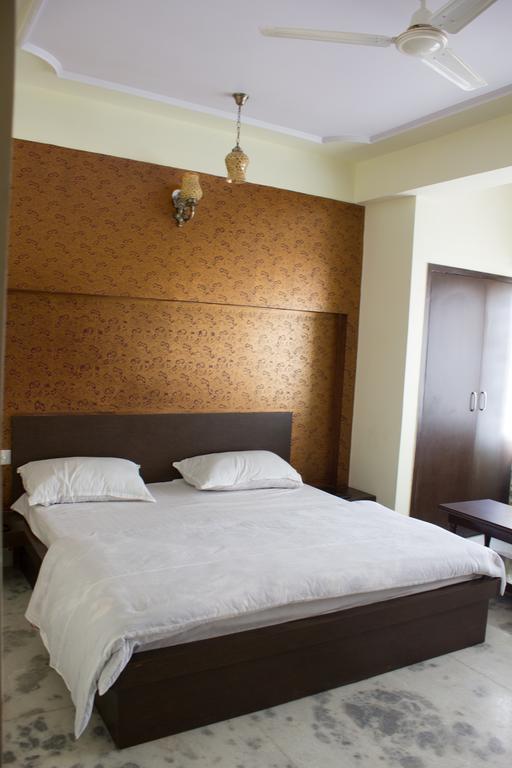 Hotel Hotel Holiday Home 2*