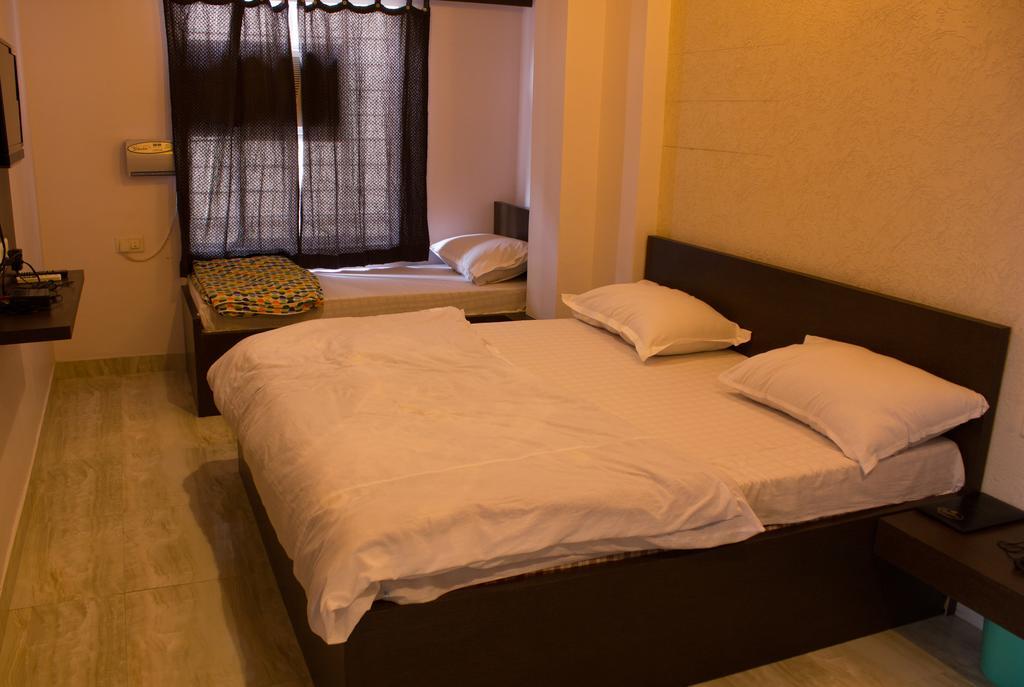 Hotel Holiday Home 2*