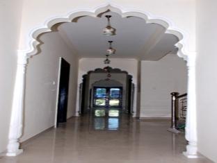 Malak Mahal Palace Hotel