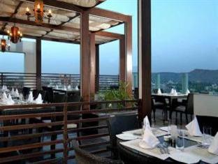 Fairfield By Marriott Hotel