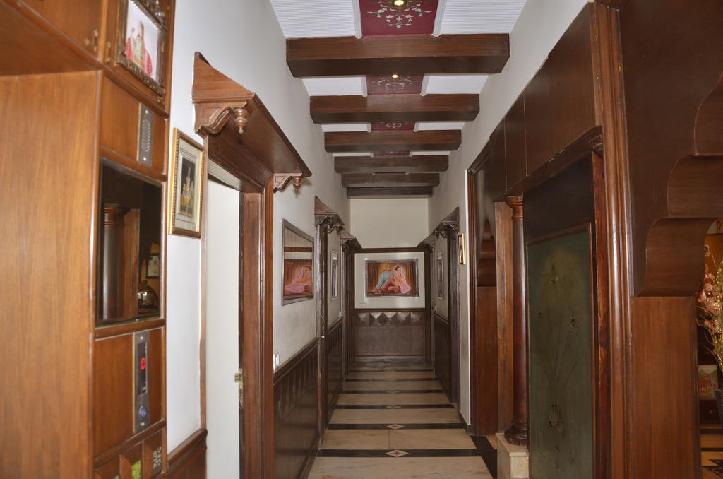 Rajputana Haveli - 3*