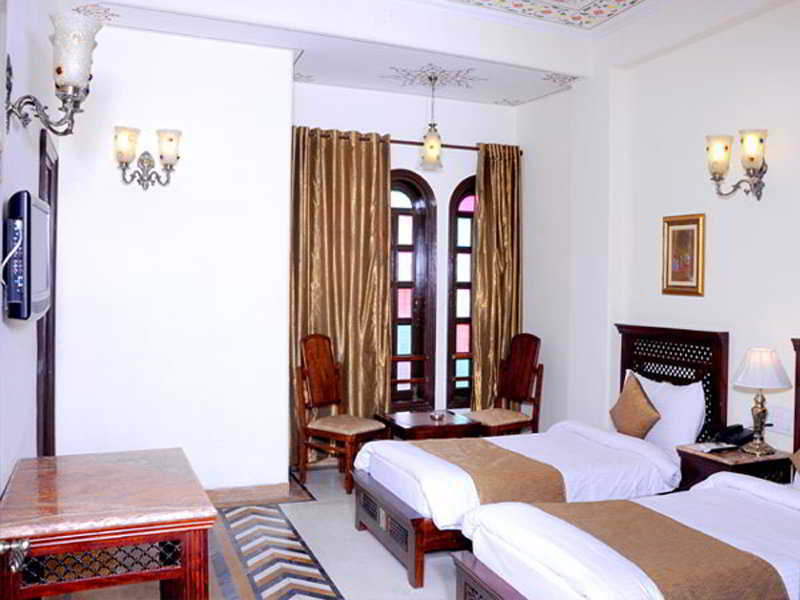 Rajputana Haveli - Hotel