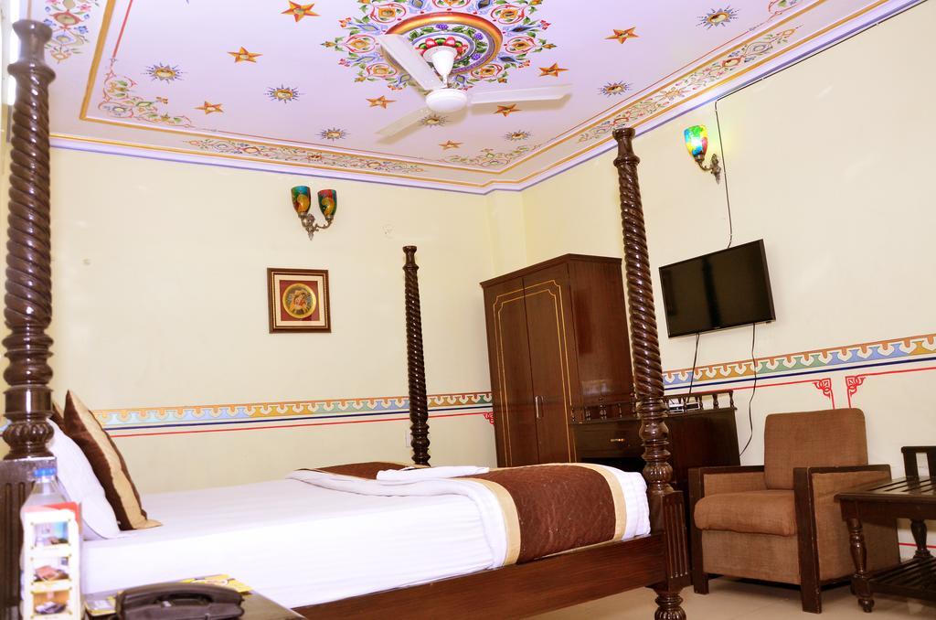 Hotel Vaishnavi