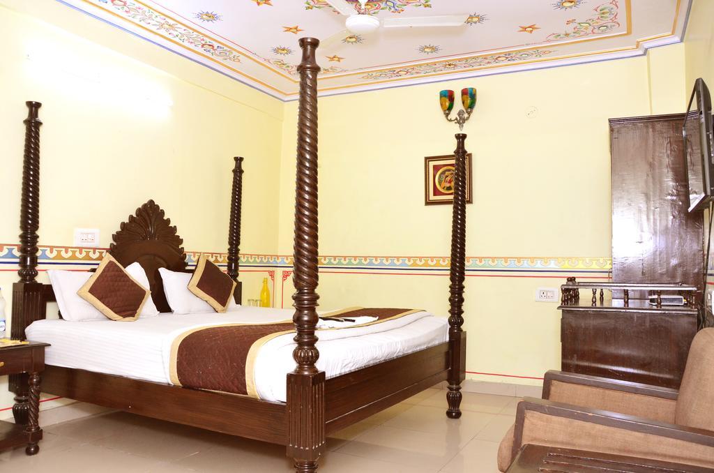 Hotel Vaishnavi