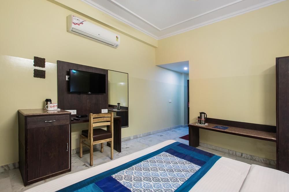 Oyo 1143 Hotel Rdb Palace Hotel