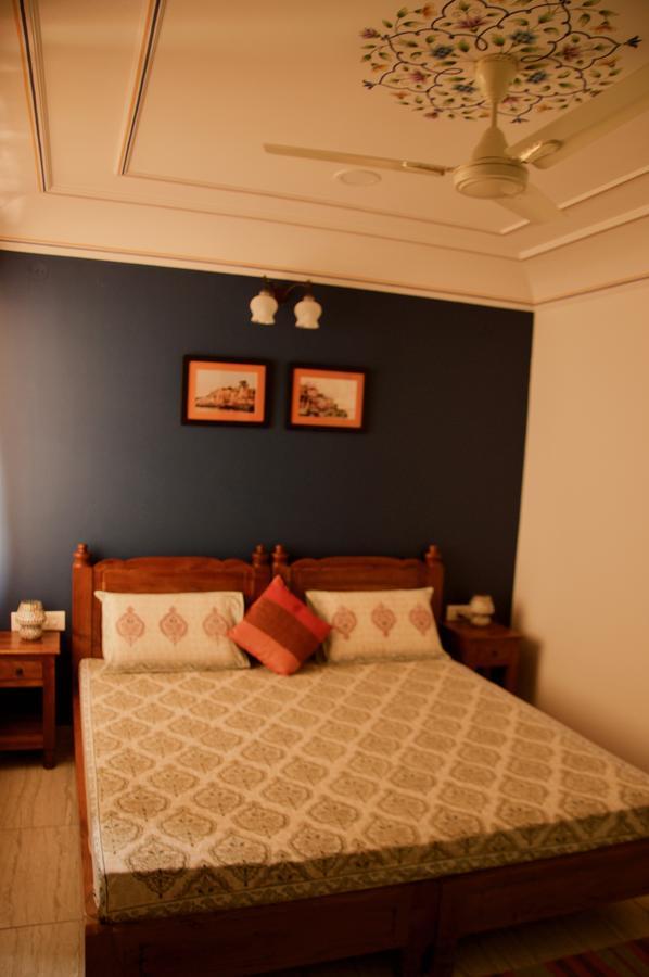 Bed & Breakfast Pathik Niwas Jaipur
