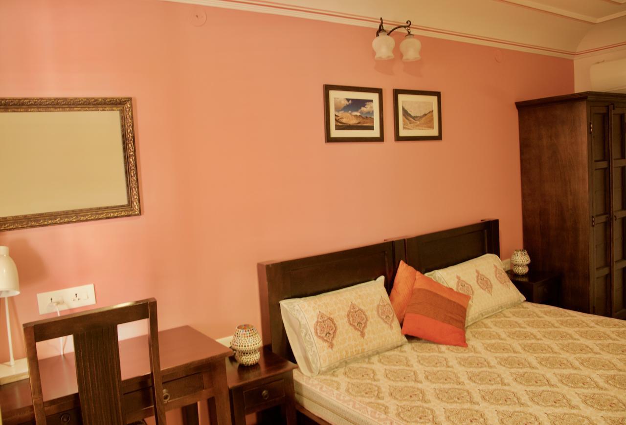 Bed & Breakfast Pathik Niwas 2*