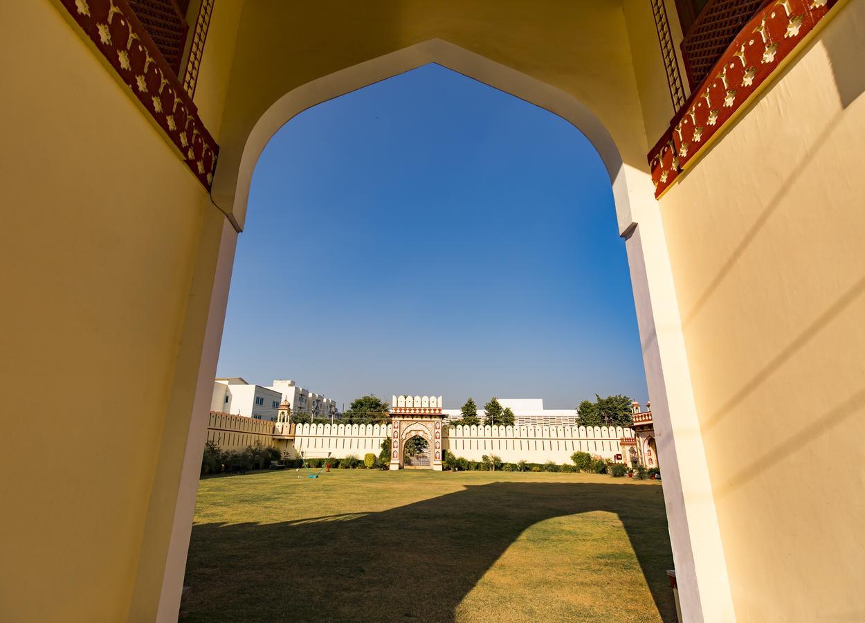 Resort Umaid Haveli-a Heritage Style & Jaipur