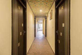 Hotel Oyo Khole Ke Hanuman Ji 3*