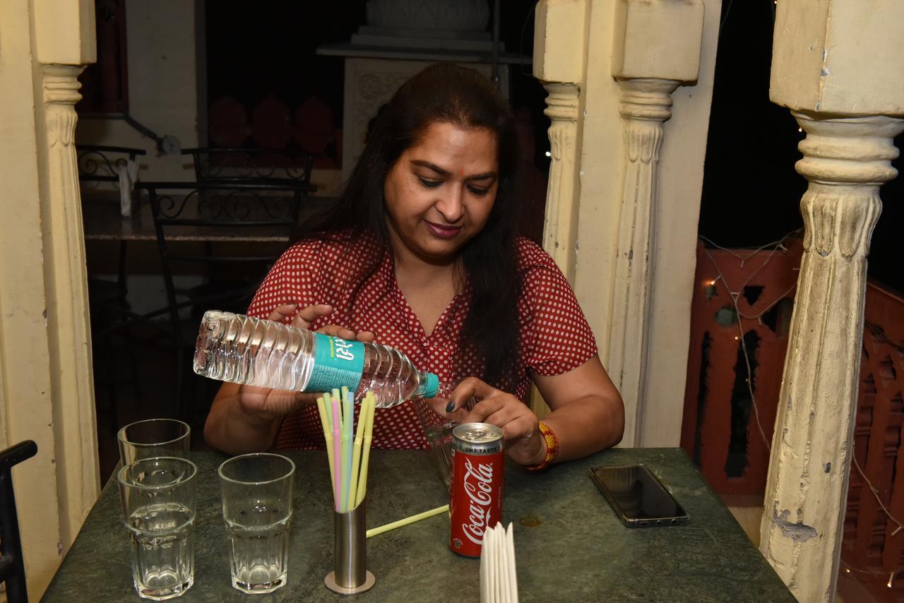 Vaishnavi Hotel