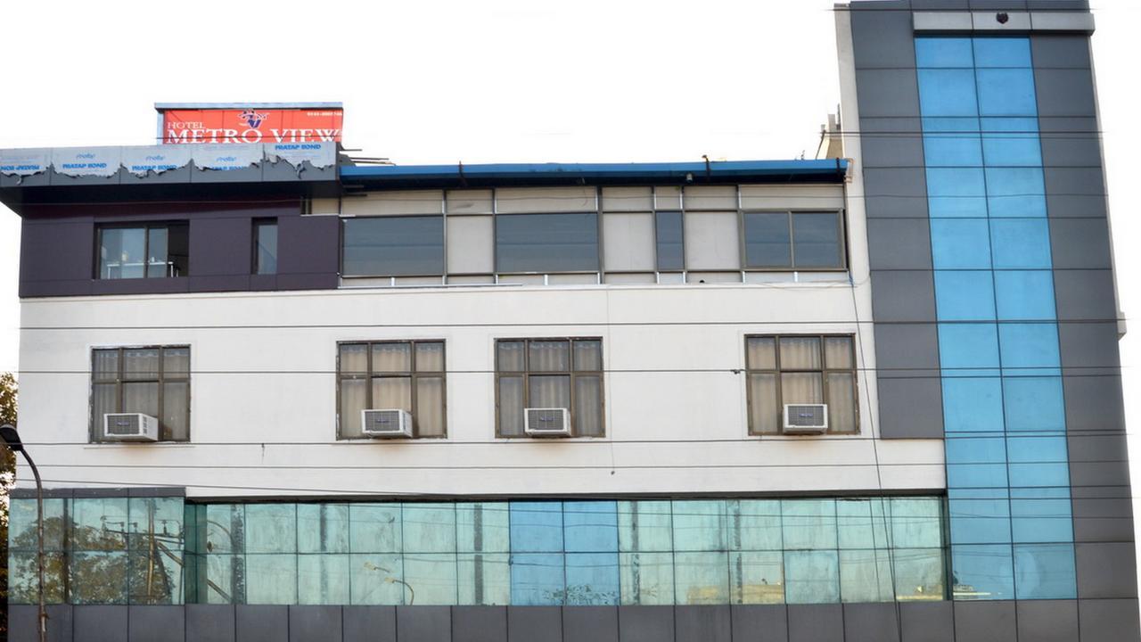 Hotel Oyo 3602 Metro View 3*