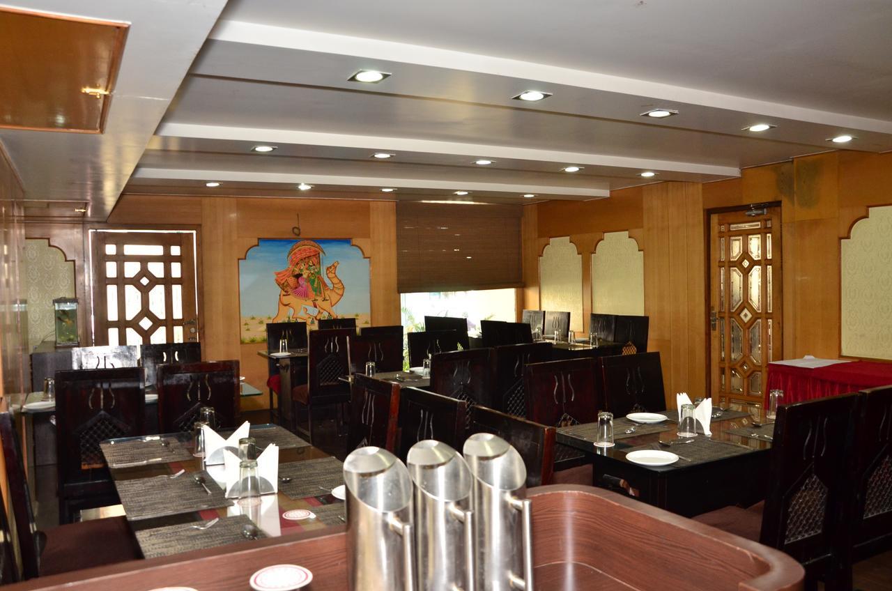 Castle Lalpura Mi Road Hotel Jaipur
