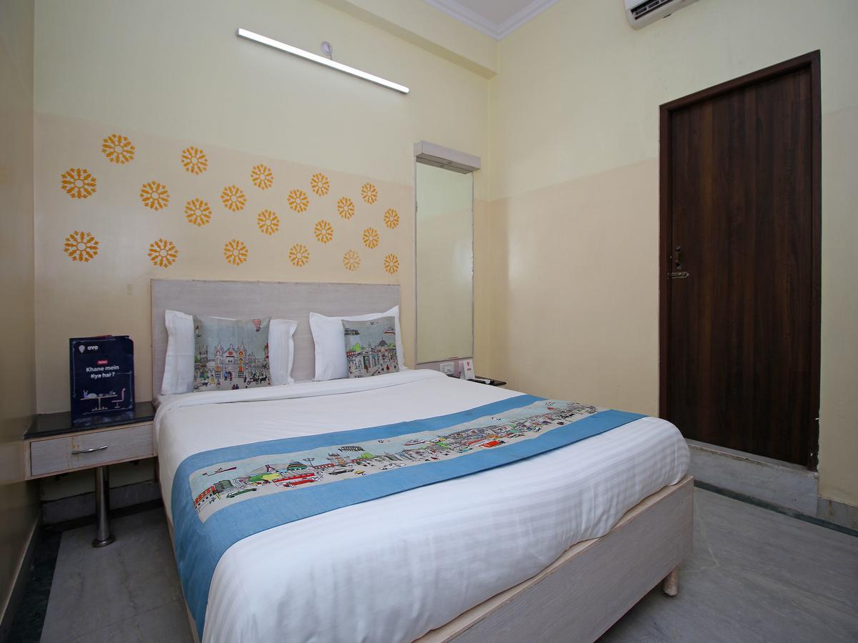 Oyo 1143 Hotel Rdb Palace Hotel