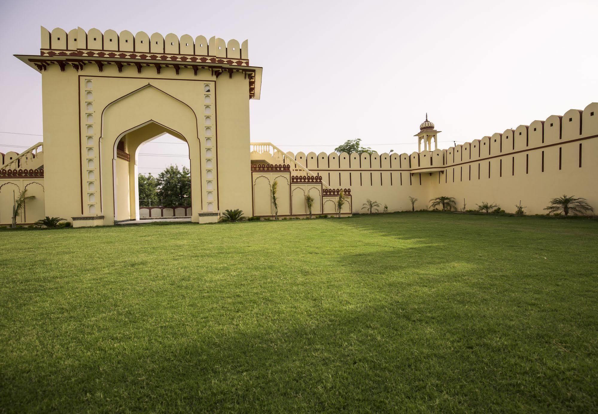Umaid Haveli-a Heritage Style & 4*