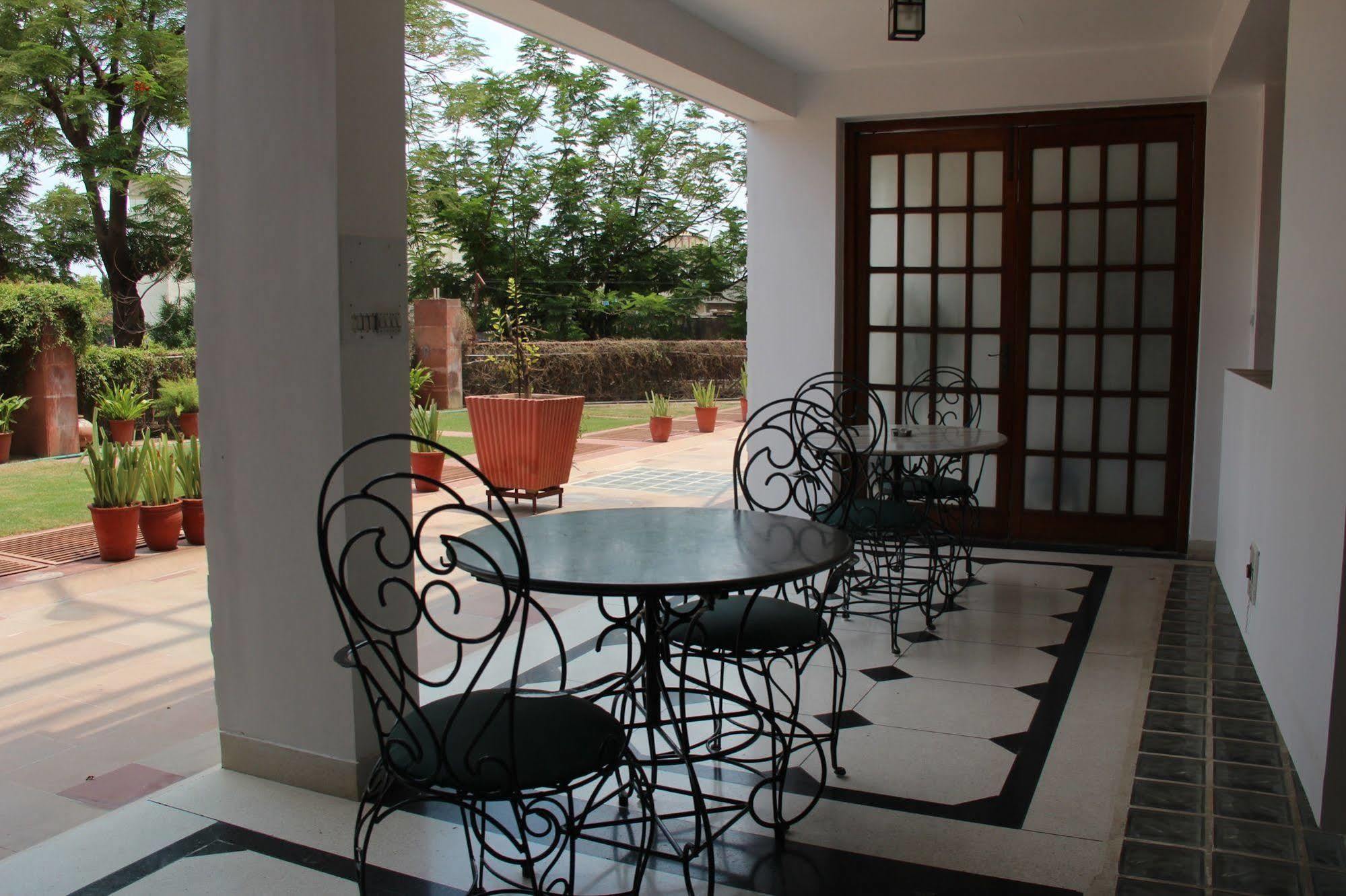 Jaipur Inn 3*