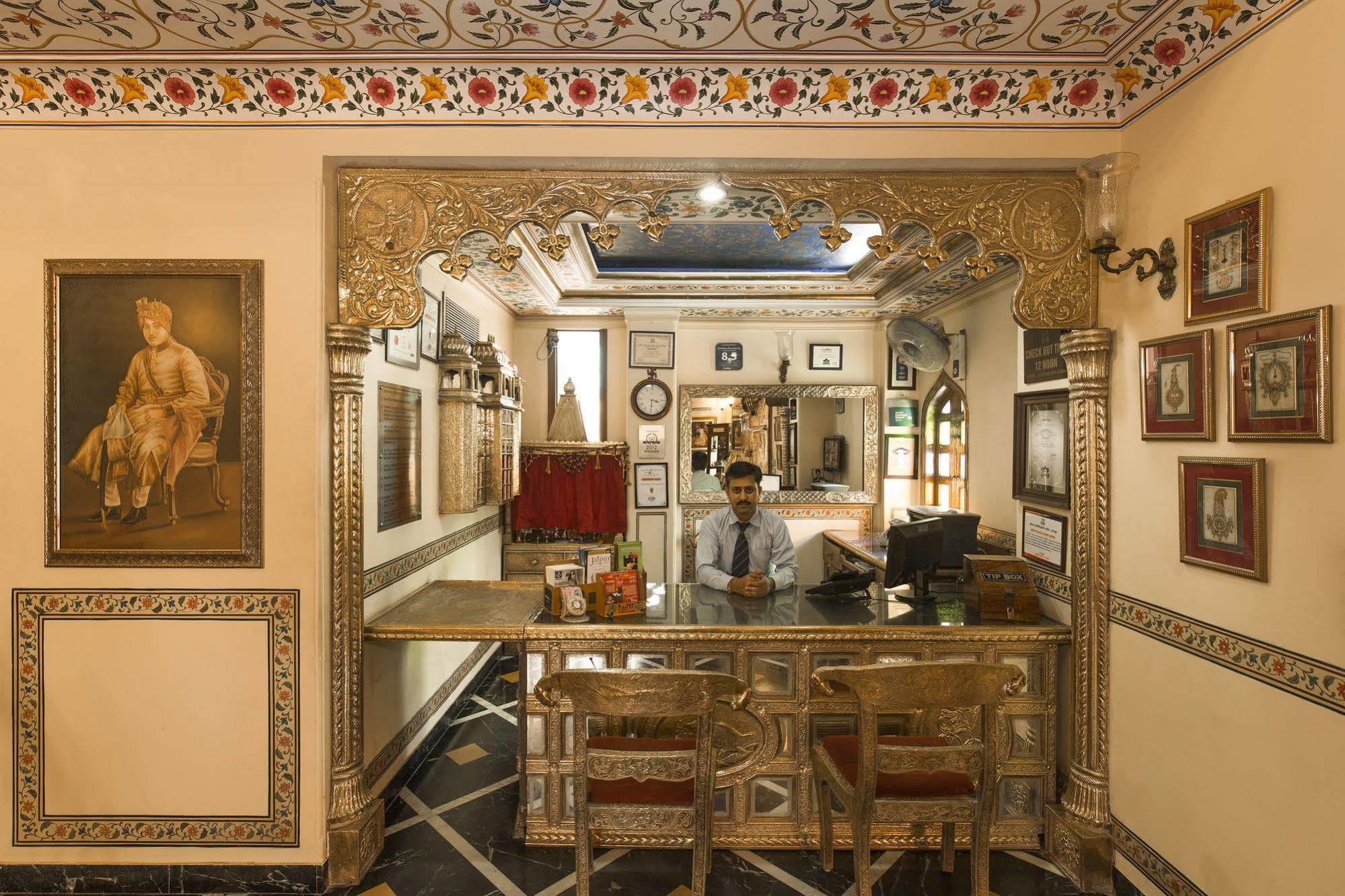 Hotel Umaid Mahal - A Heritage Style Boutique