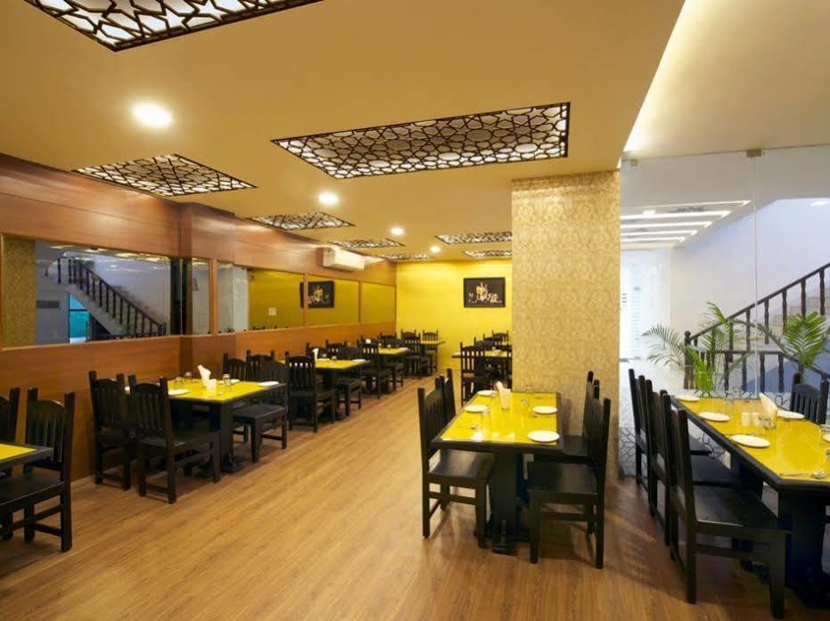 Fabhotel Epic C Scheme Hotel