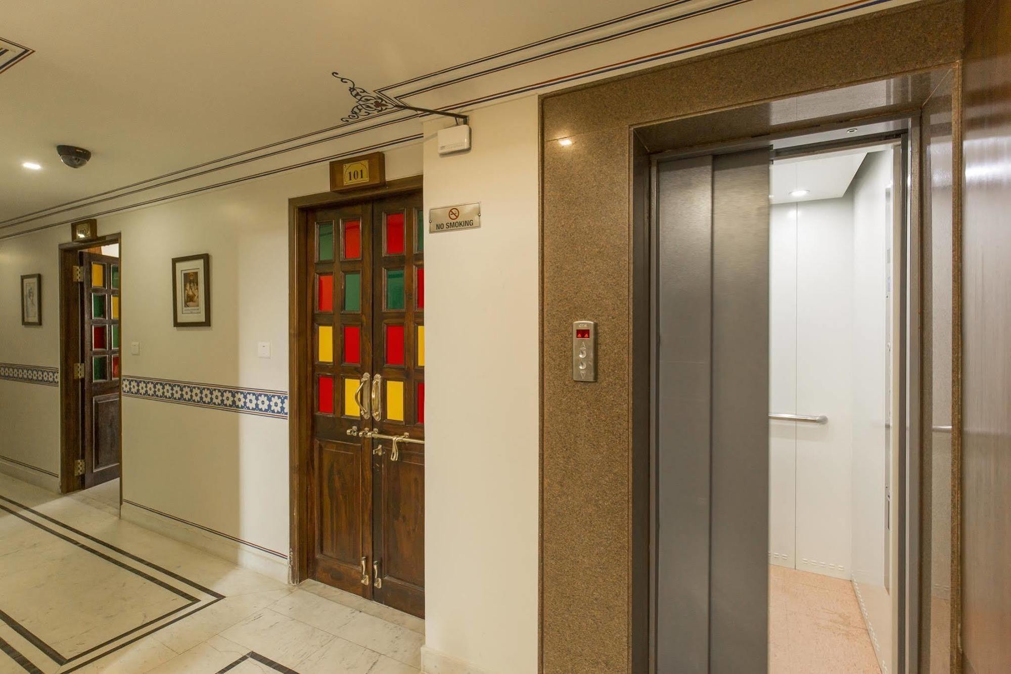 Hotel Umaid Residency - A Regal Heritage