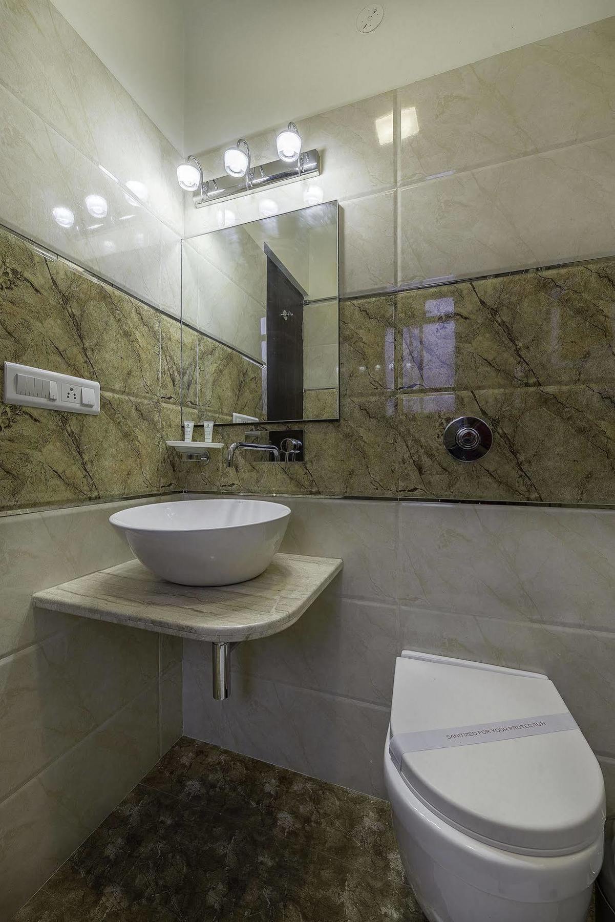 Inn Treebo Signature Malviya Nagar 3*