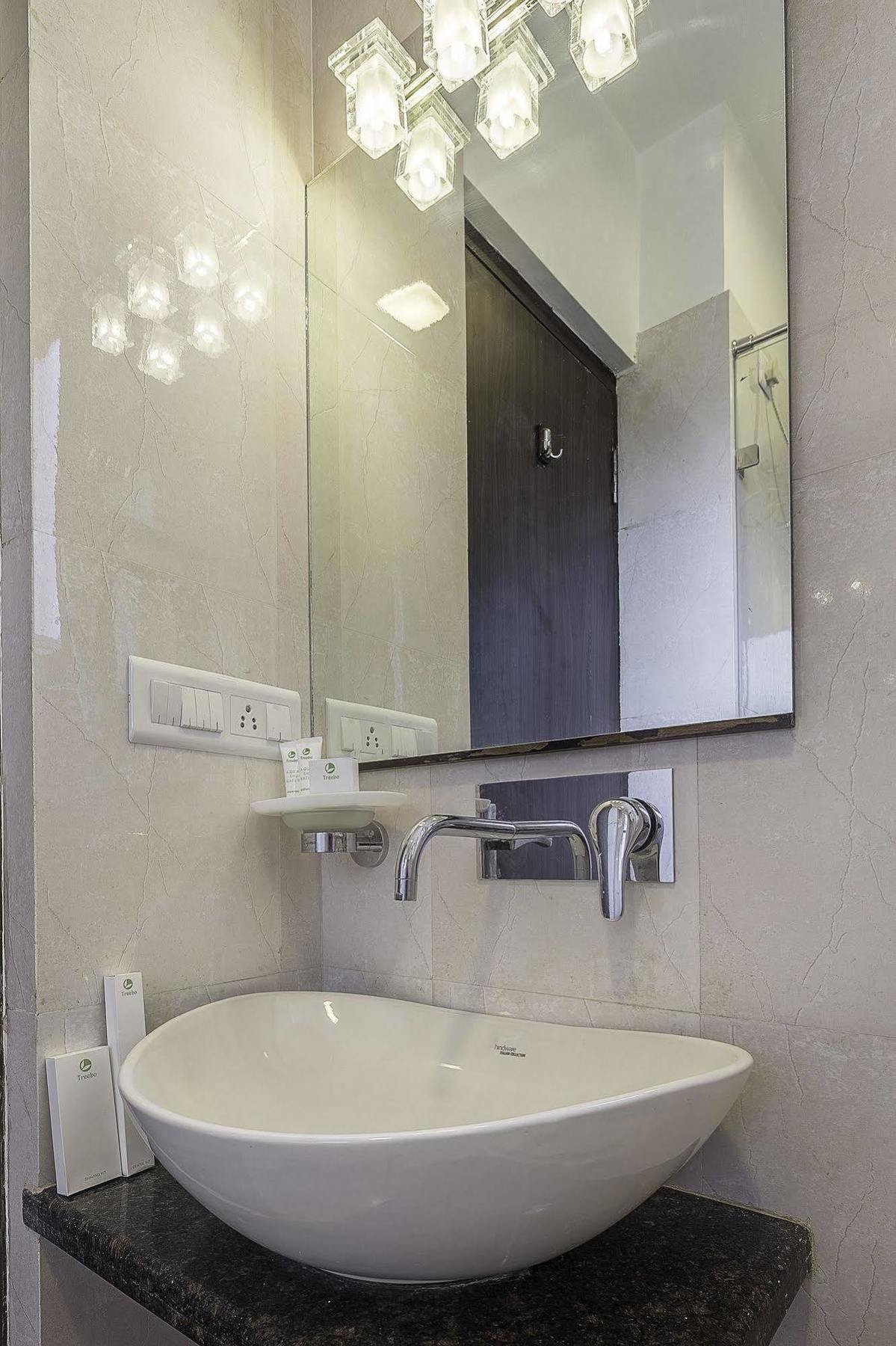 Treebo Signature Malviya Nagar 3*