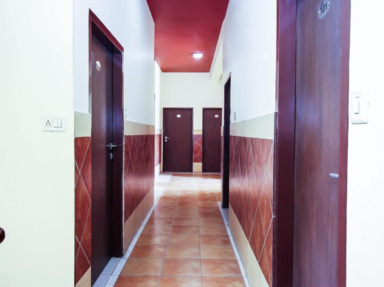 Oyo Flagship 16382 Sinjara 3* Jaipur