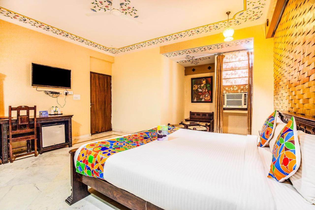 Hotel Fabhotel Epic C Scheme 3*