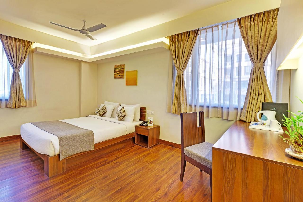 Whispering Palms Hotel Jaipur