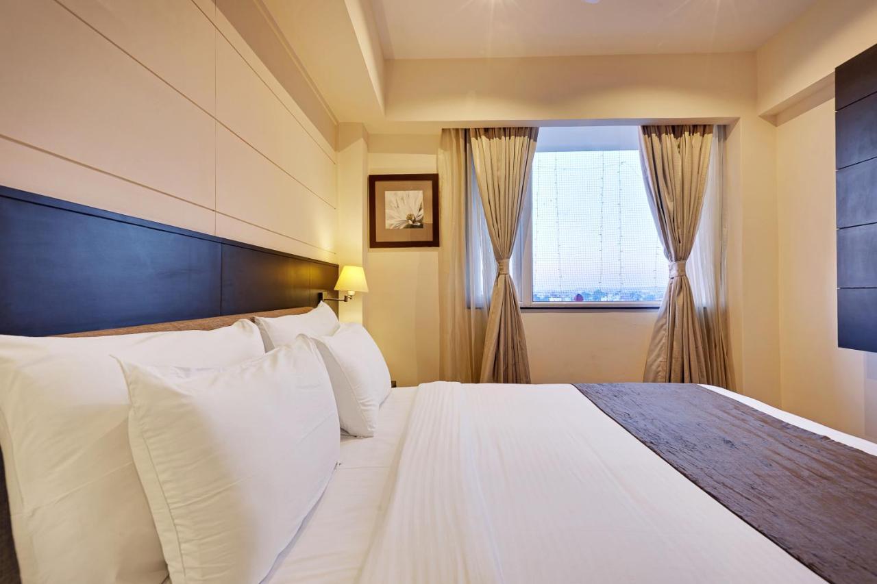 Hotel Whispering Palms 3*