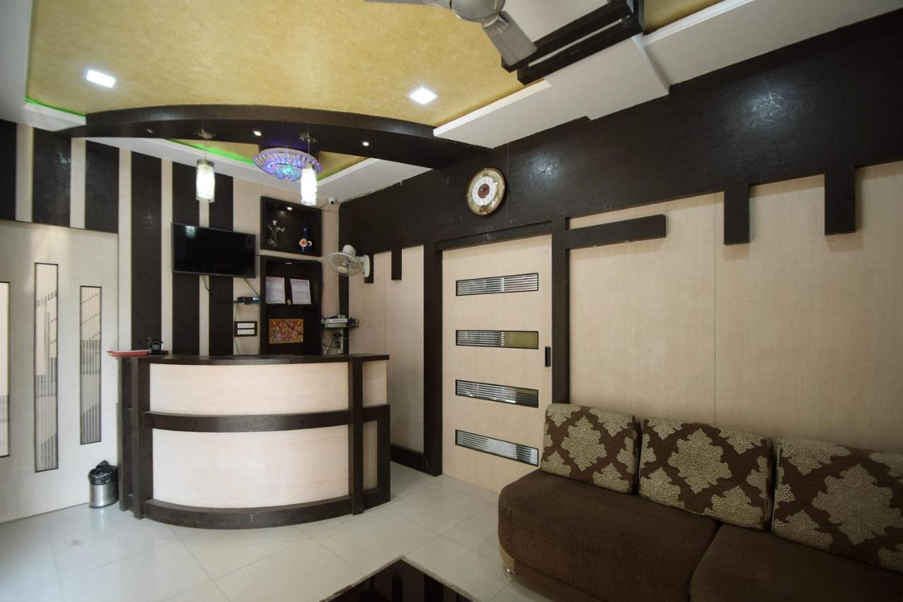 Hotel Oyo 23358 Royal