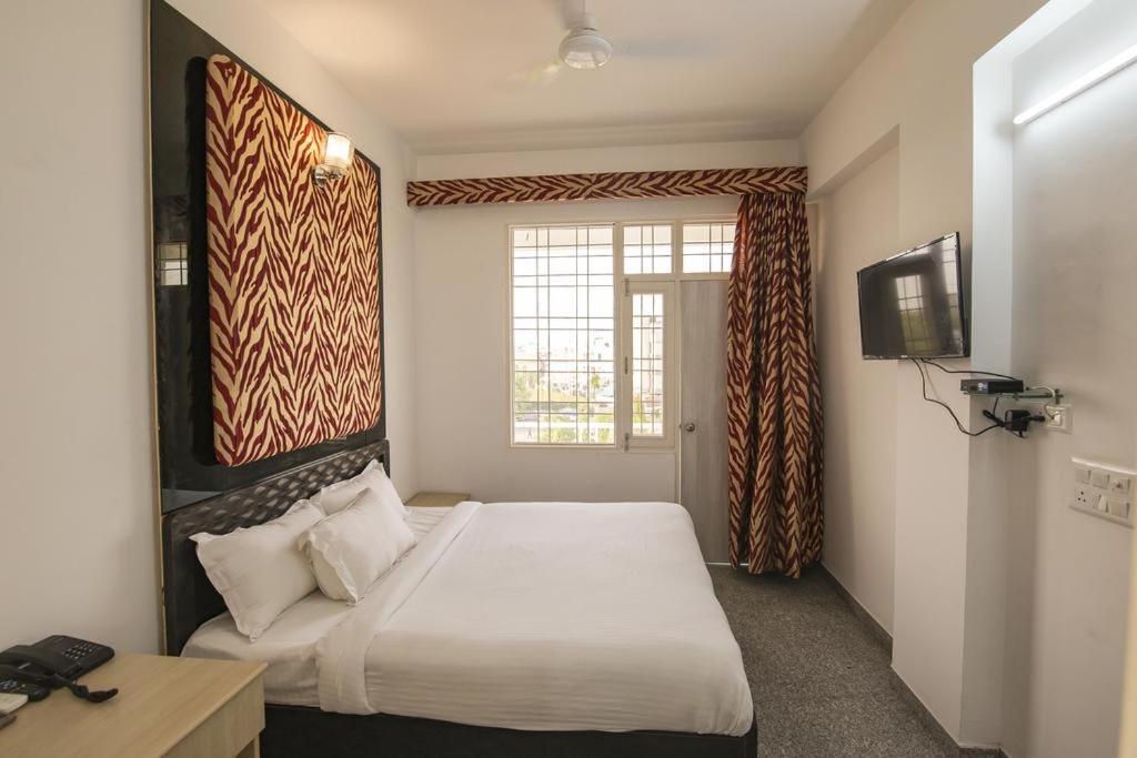 Hotel Tuma Club House