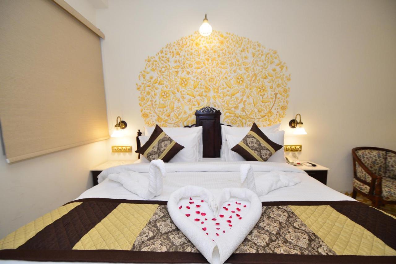 Nirbana Palace - A Heritage And Resort Jaipur