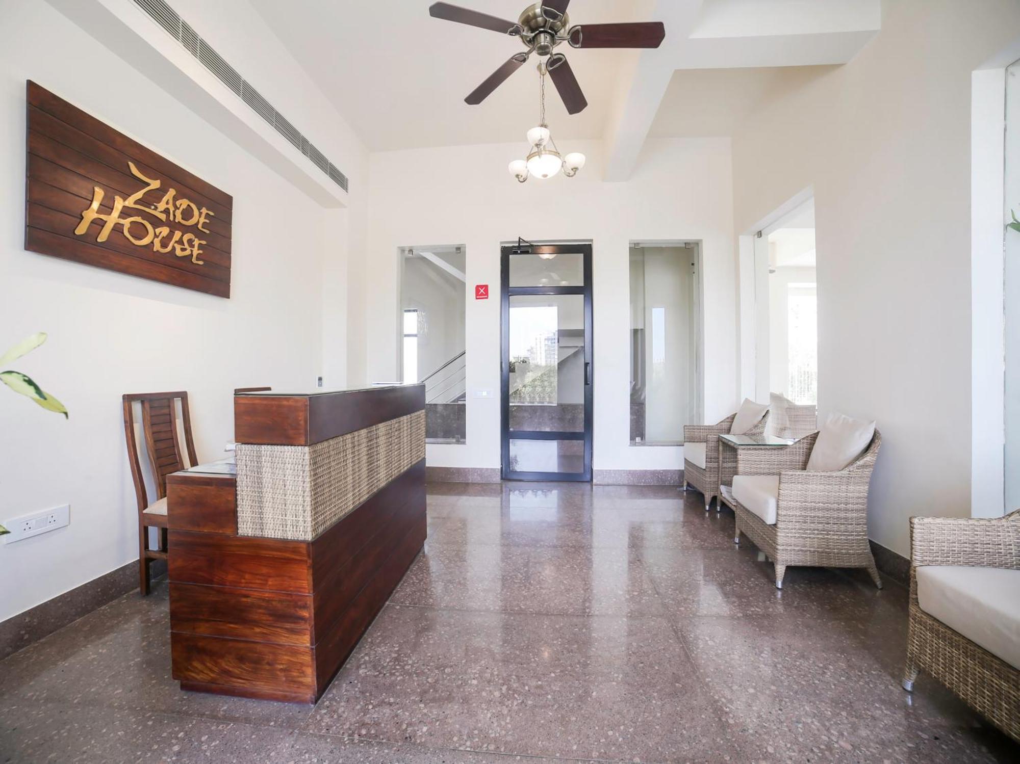 Oyo 8445 Zade House Hotel
