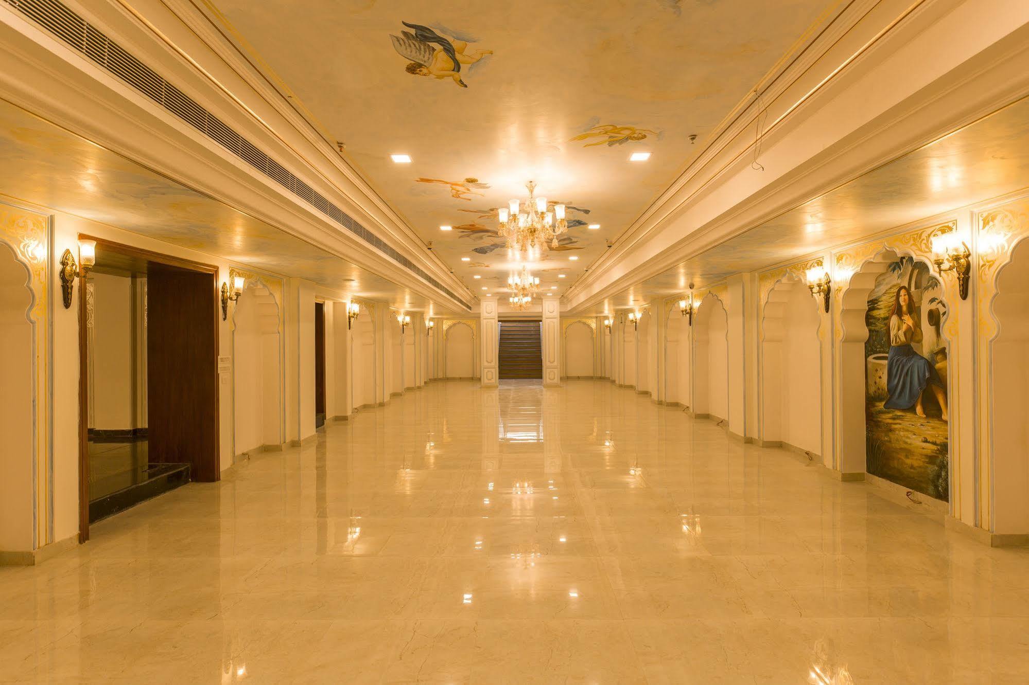 Umaid Haveli-a Heritage Style & Resort