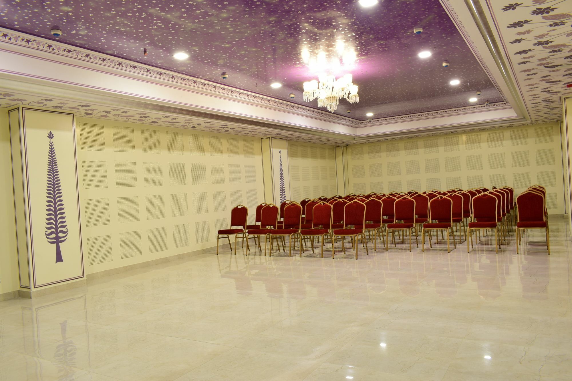 Umaid Haveli-a Heritage Style & 4* Jaipur
