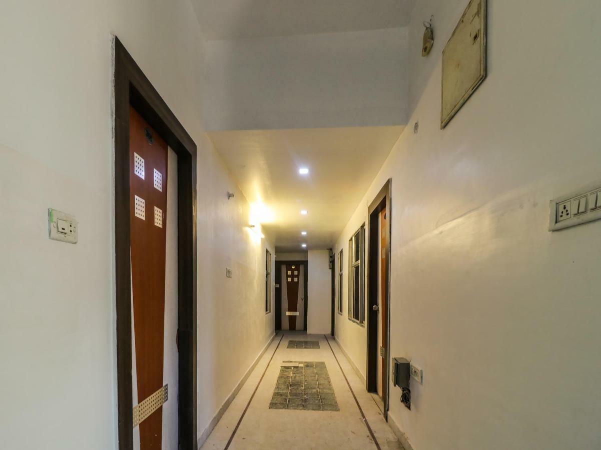 Hotel Super O Kaveri Path Formerly Shree Sai Residency 4*