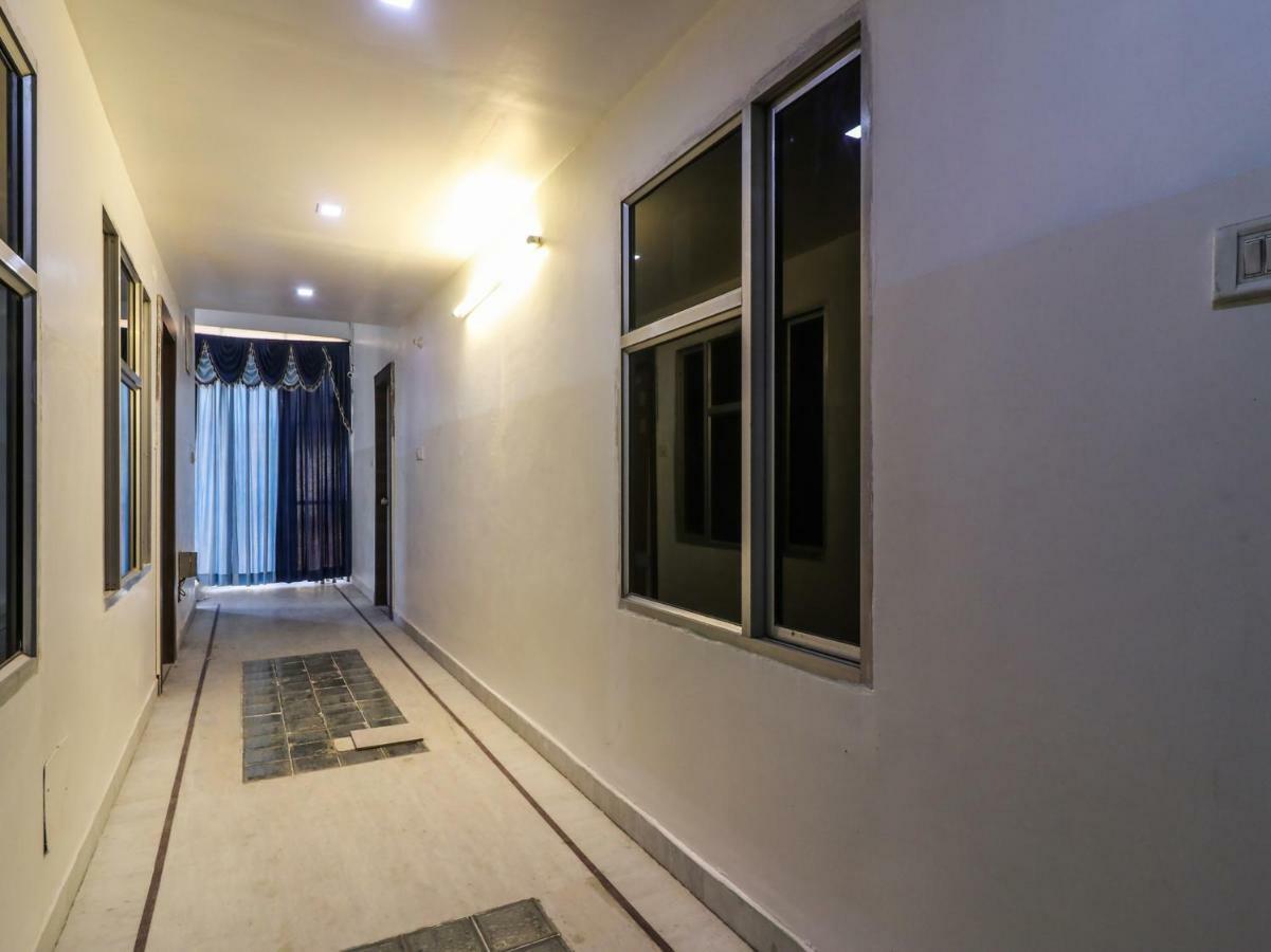 Super O Kaveri Path Formerly Shree Sai Residency Hotel