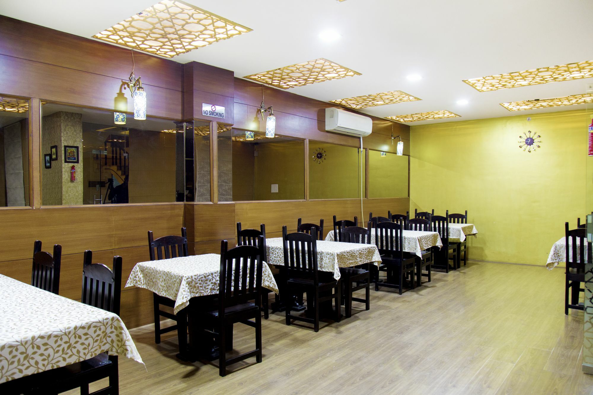 Fabhotel Epic C Scheme Hotel Jaipur