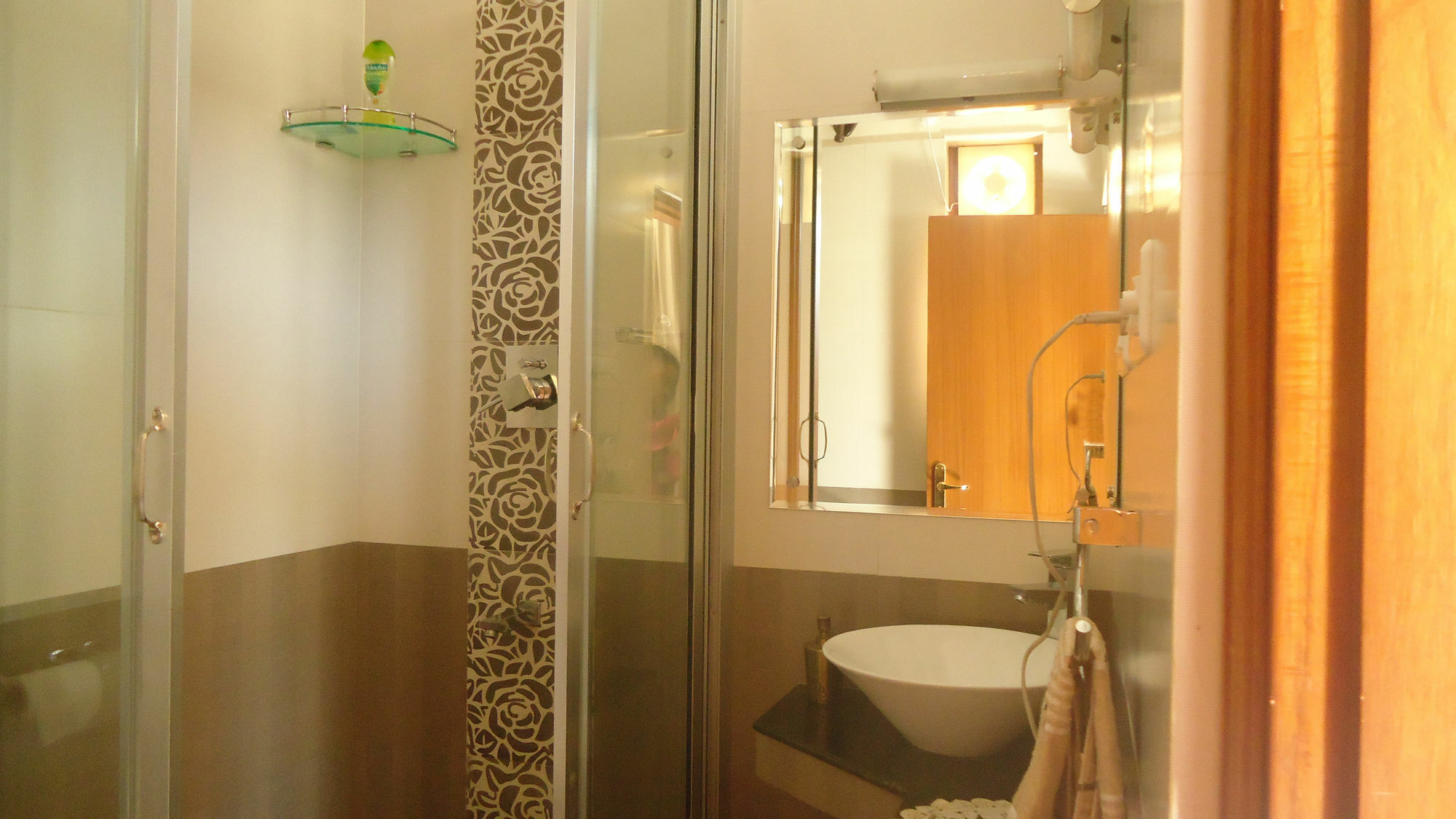 Friendly Homestay *
