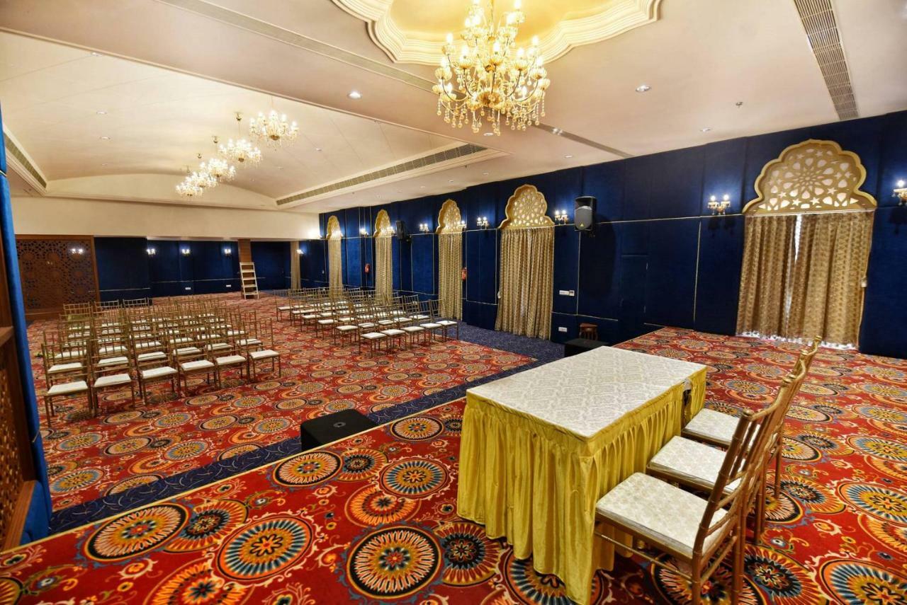 Nirbana Palace - A Heritage And Resort Jaipur