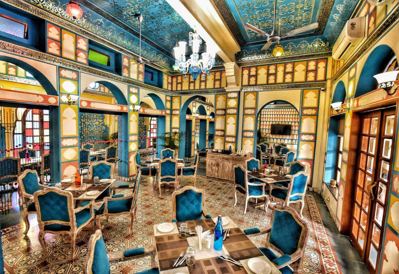 Nirbana Palace - A Heritage And 4* Jaipur