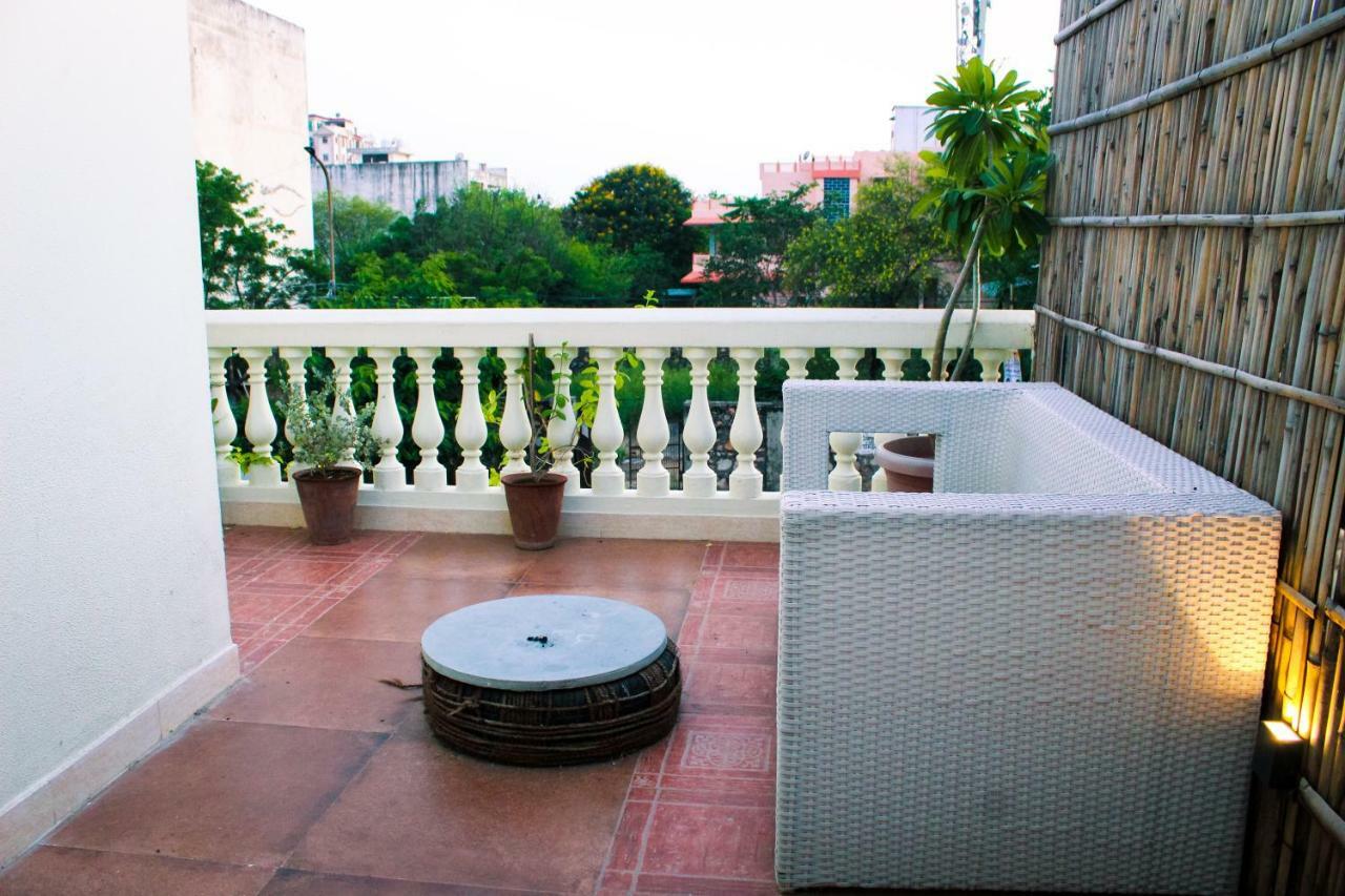 Hostel Hometales