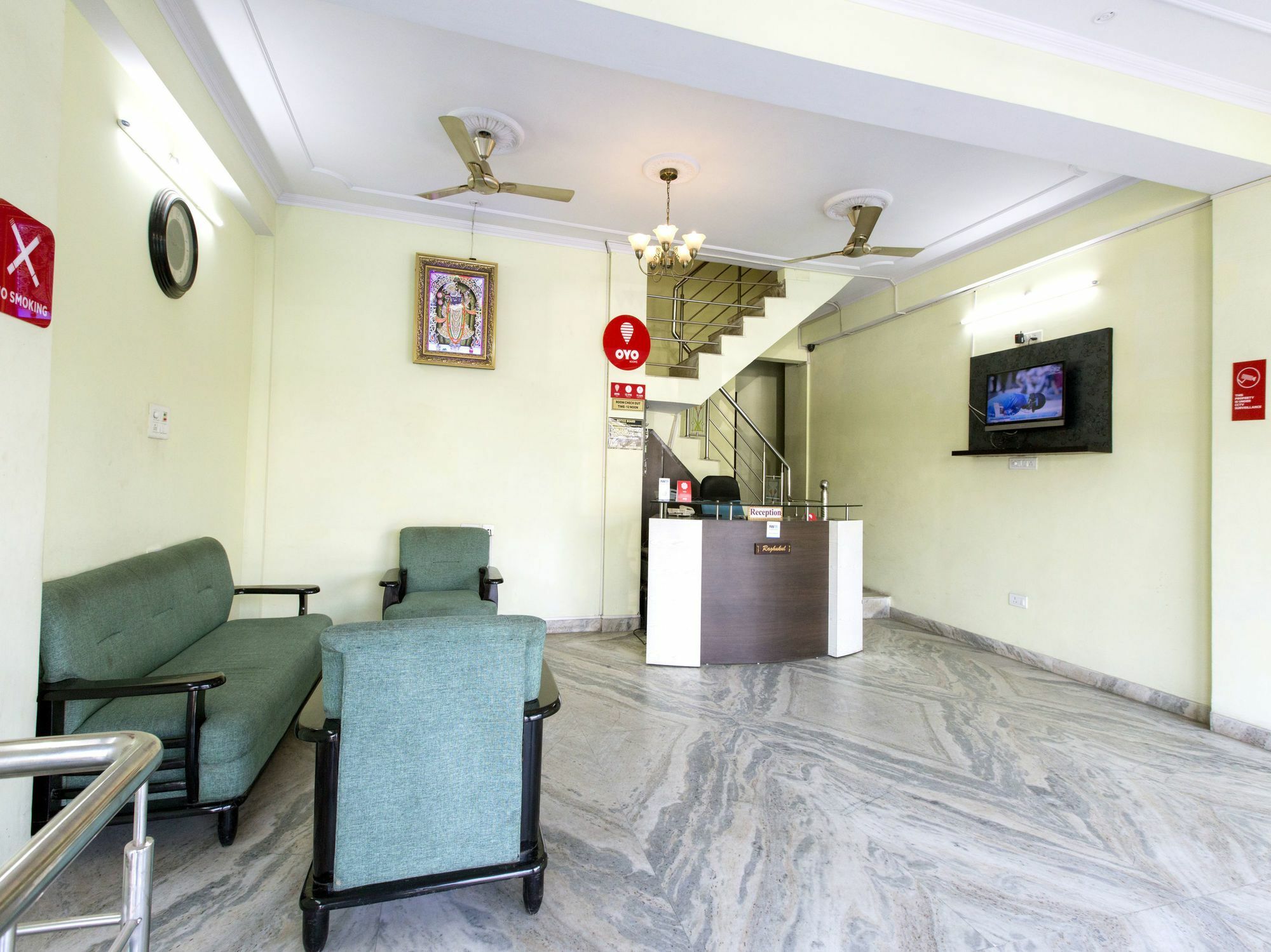 Oyo 7794 Raghukul Jaipur