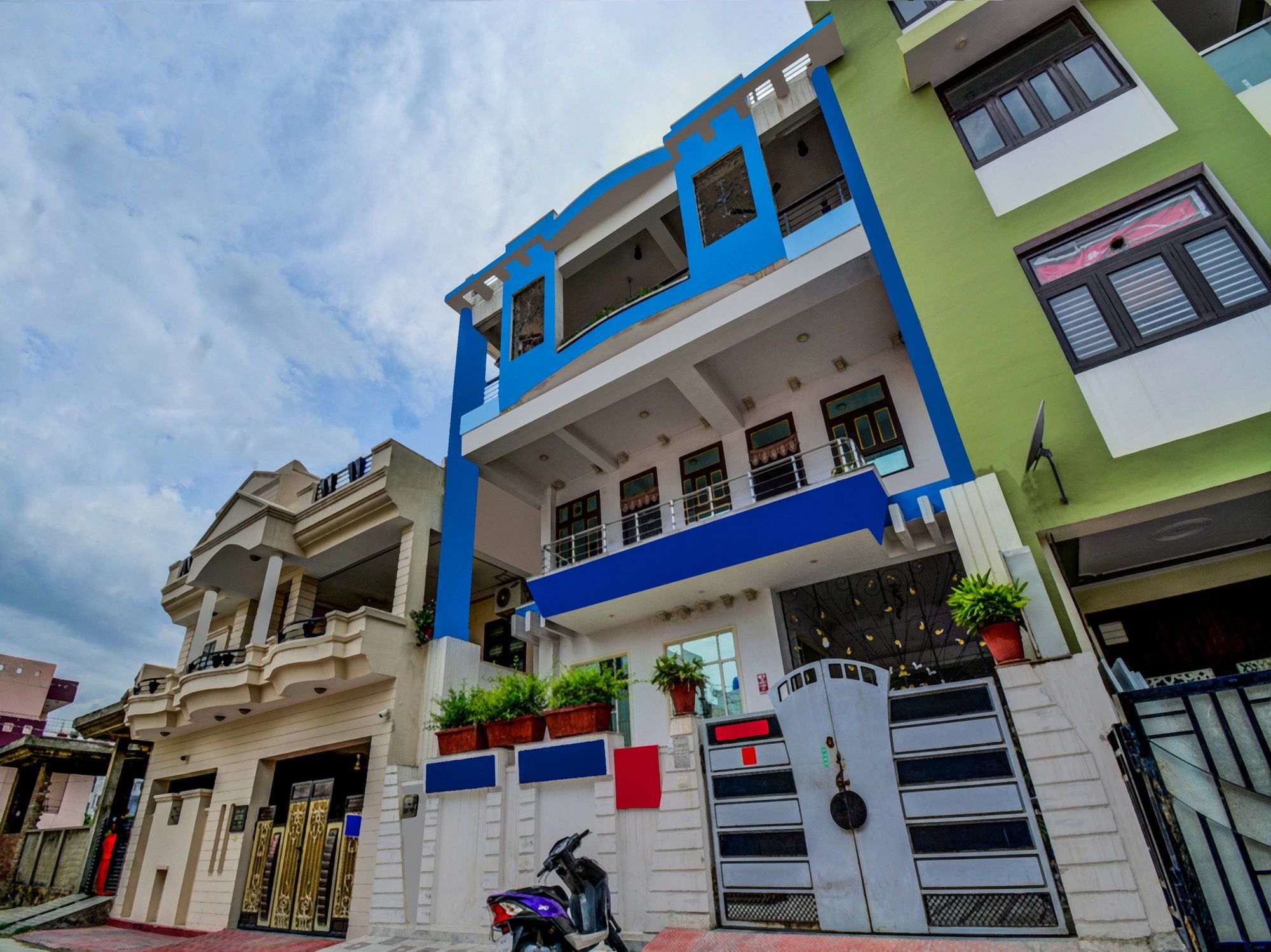 Oyo 4007 Garg Niwas Hotel