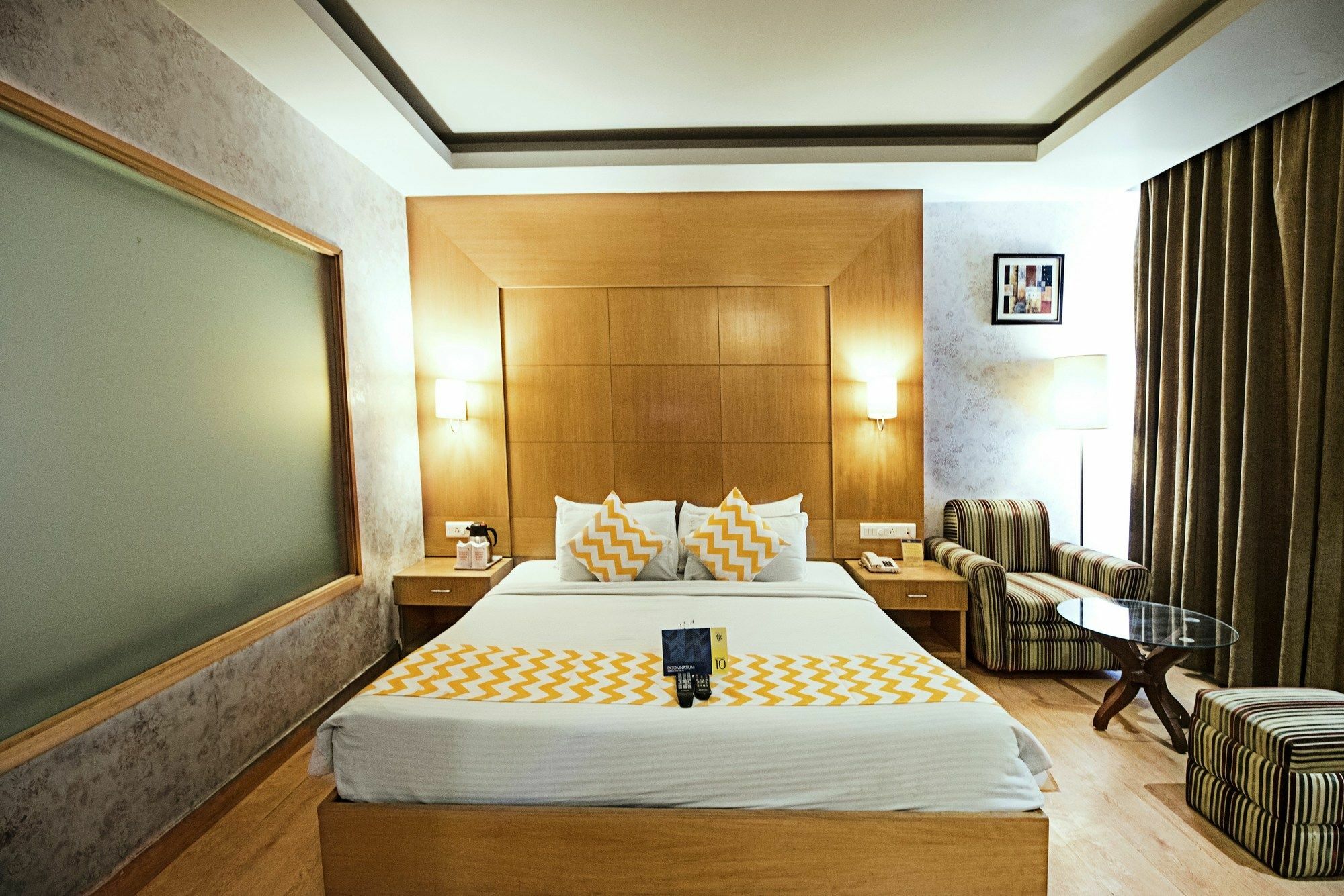 Hotel Fabhotel Royal Cm Bani Park Jaipur