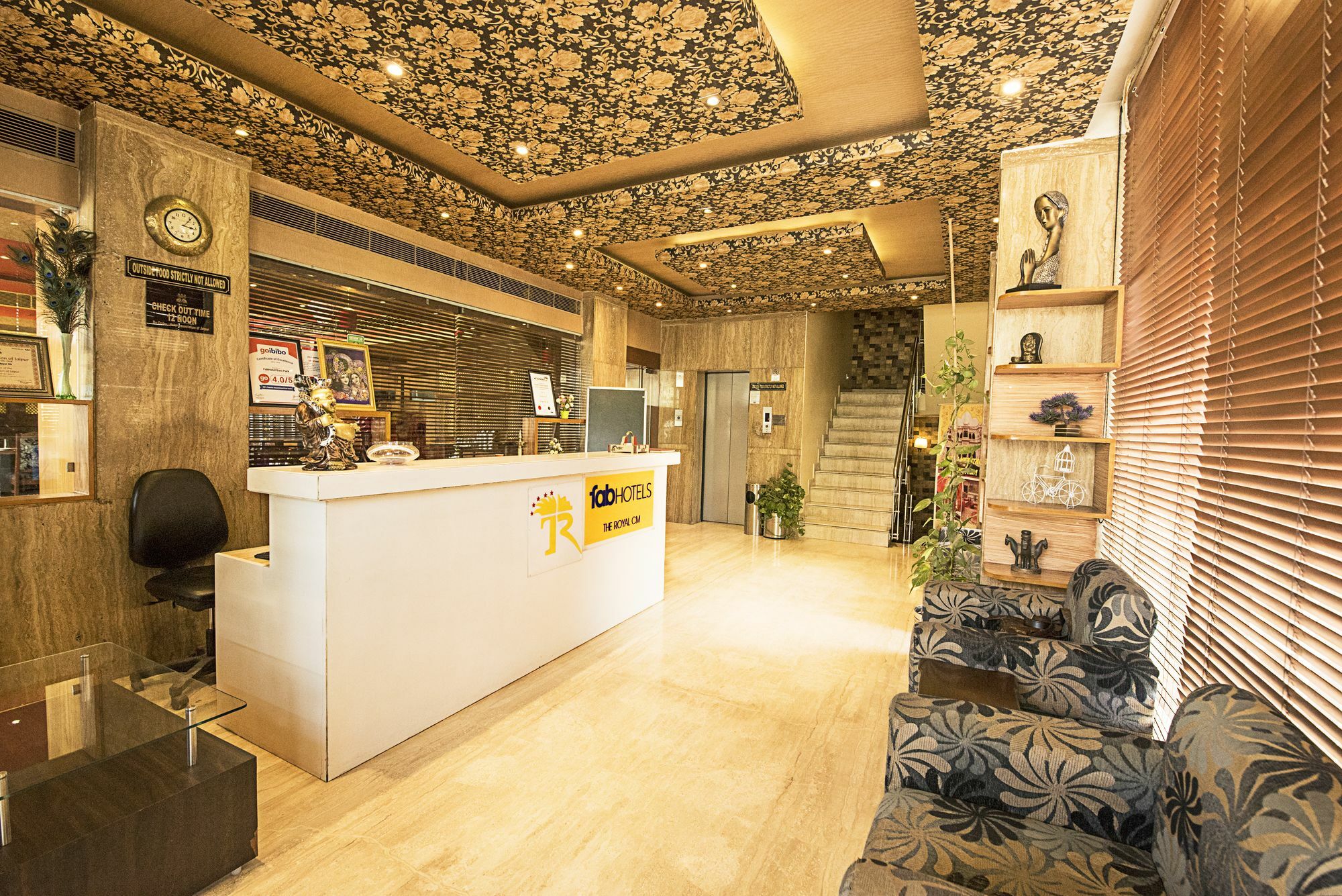 Fabhotel Royal Cm Bani Park Hotel Jaipur