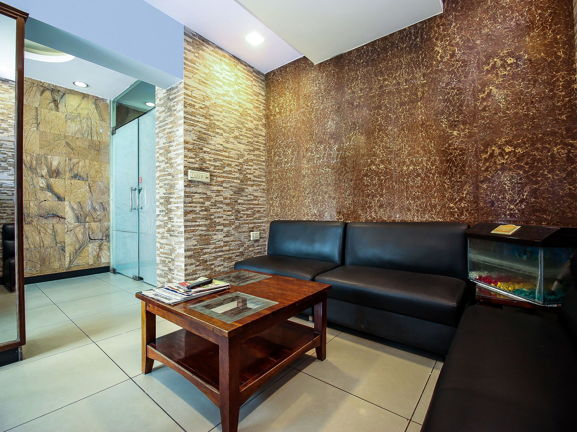Hotel Oyo Flagship 16382 Sinjara 3*
