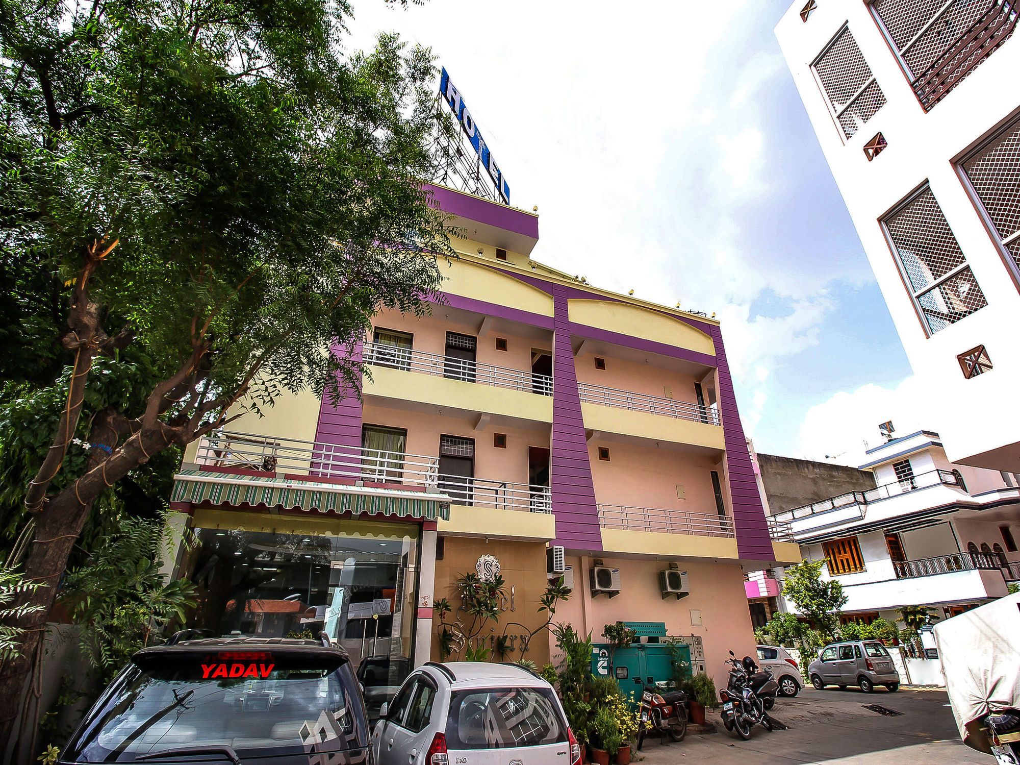 Hotel Oyo Flagship 16382 Sinjara Jaipur