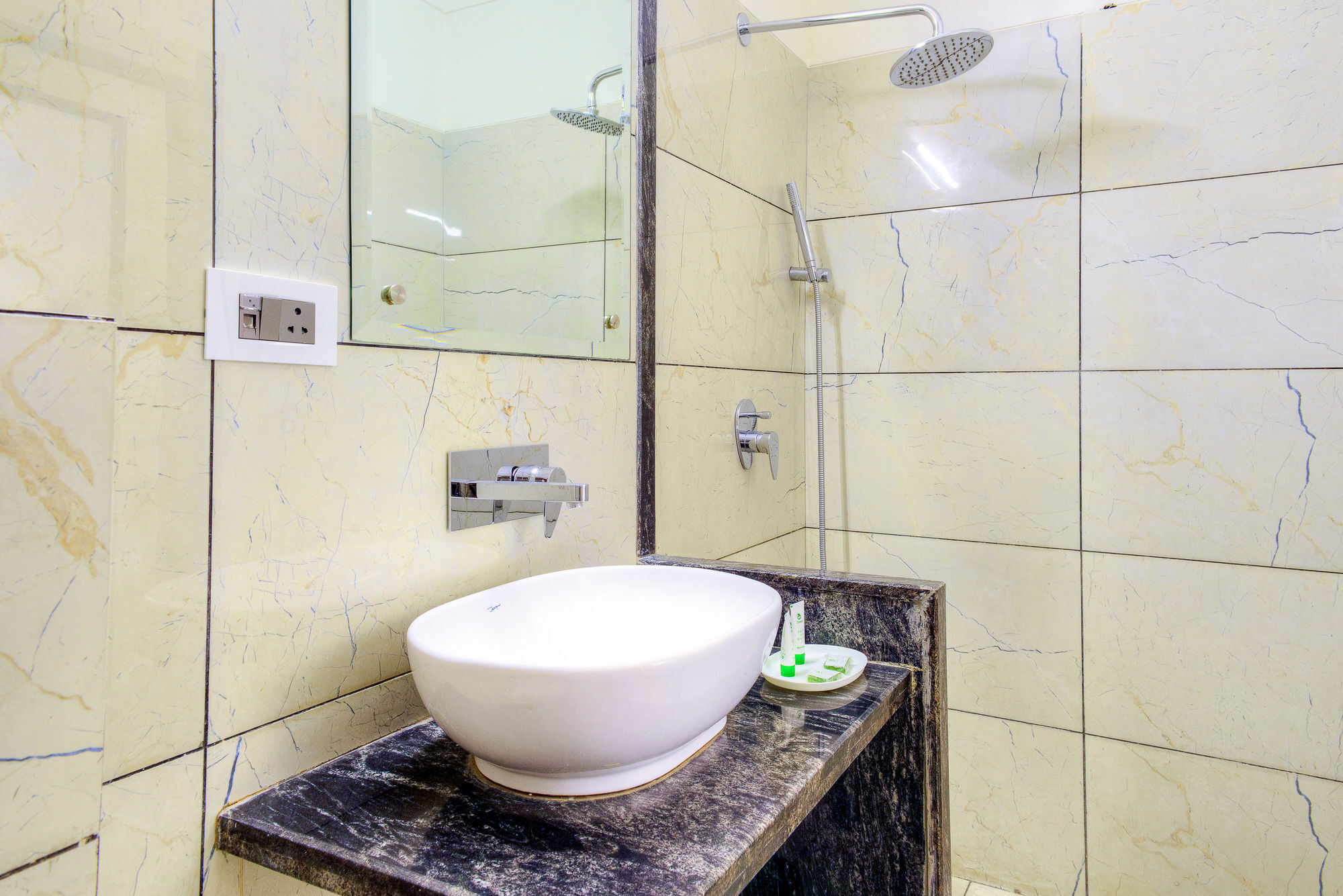 Indiana Classic Hotel Jaipur