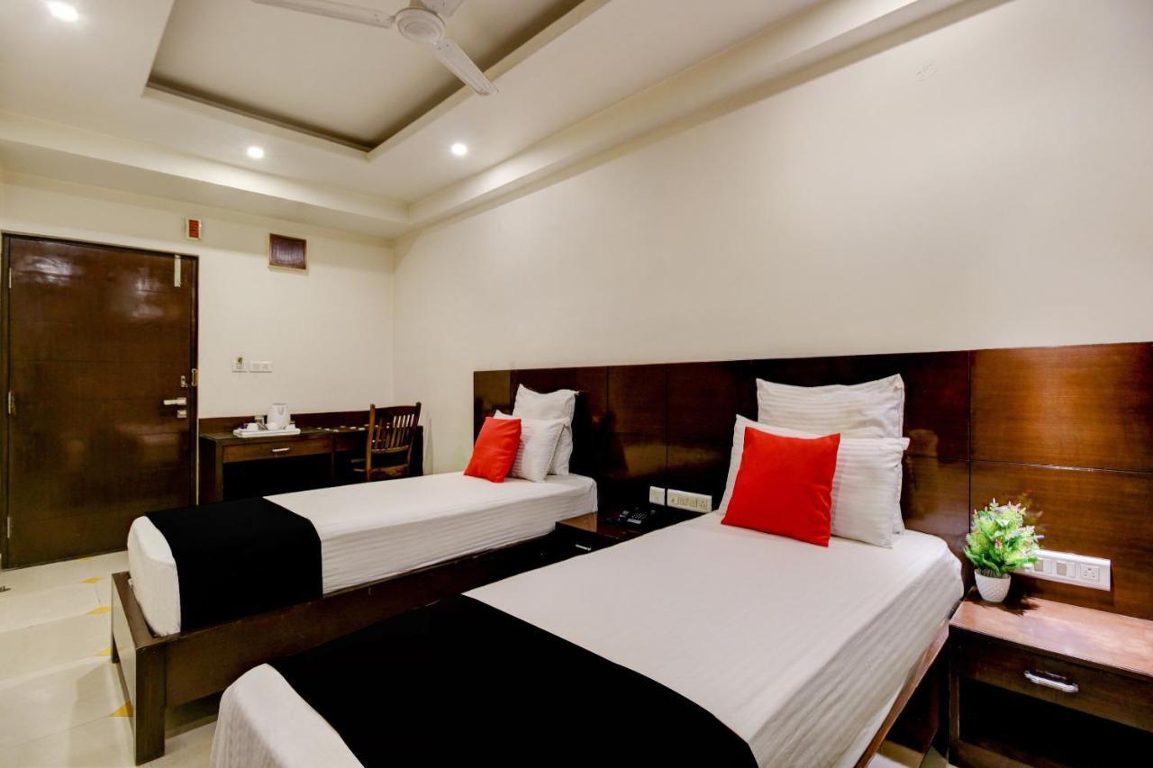 Hotel Capital O 11744 Heritage Heights 3*