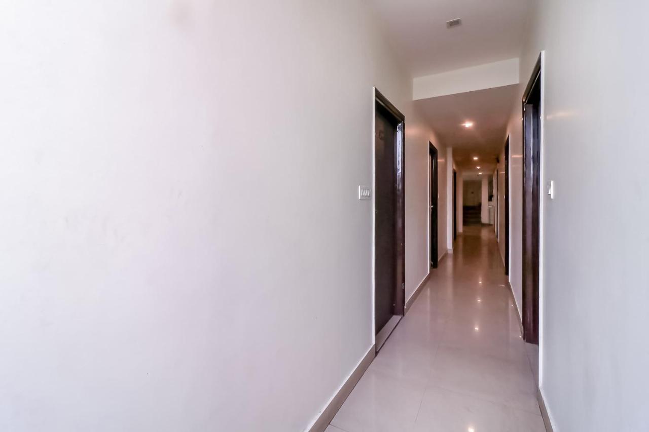 Hotel Oyo 3602 Metro View